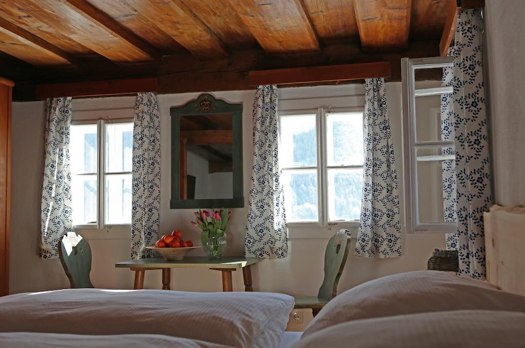 Schwadenguetl Villa Gosau Kamer foto