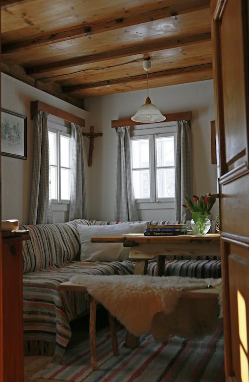 Schwadenguetl Villa Gosau Kamer foto